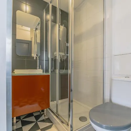 Appartement Lumineux Et Calme Proche Commerces Апартаменти *